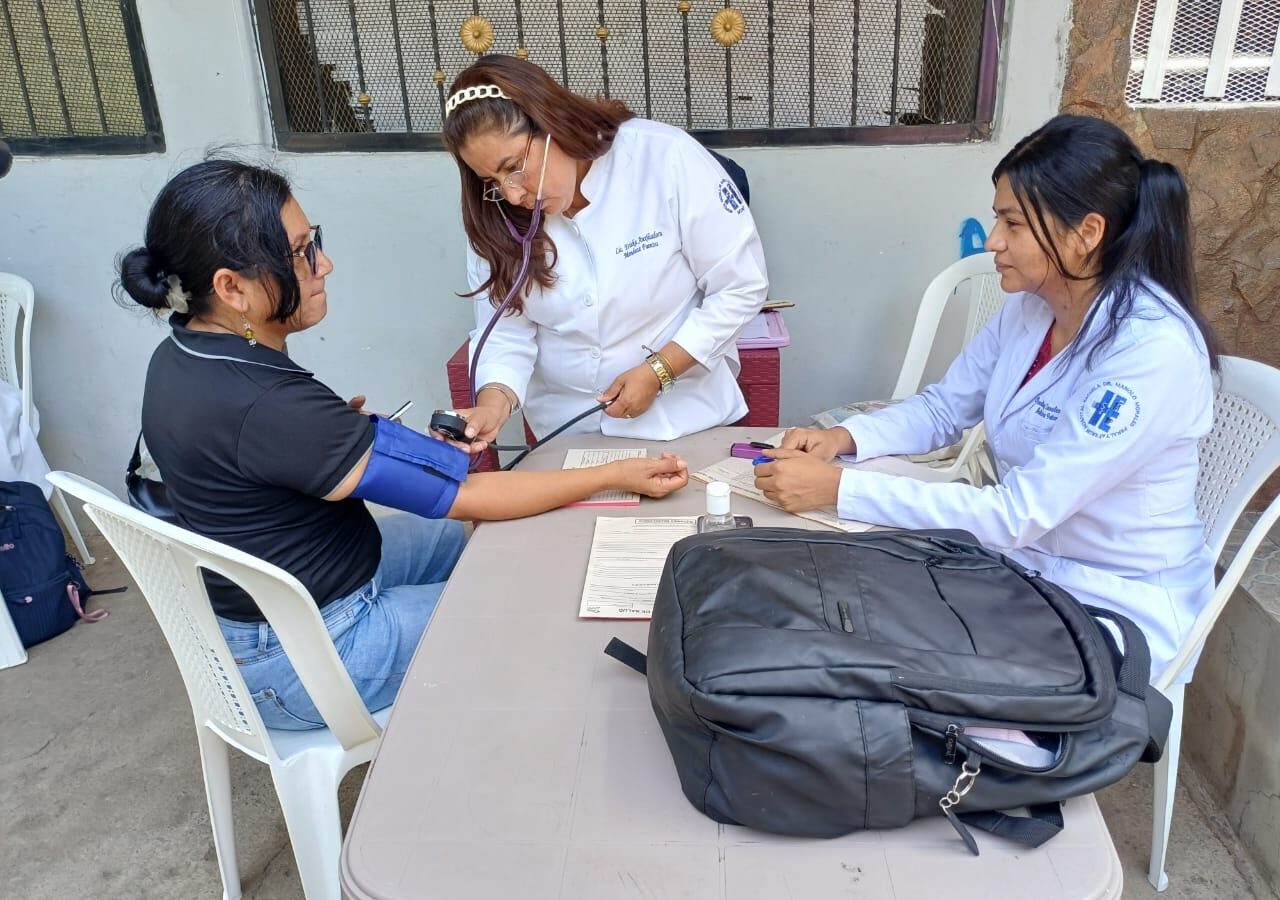 Jornada médica especializada acerca servicios a las familias del Barrio Edgar Munguía