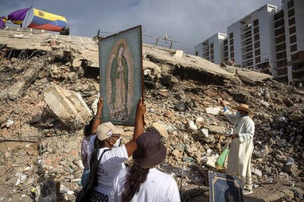Suman más de 6.100 fallecidos en los terremotos que sacudieron Venezuela