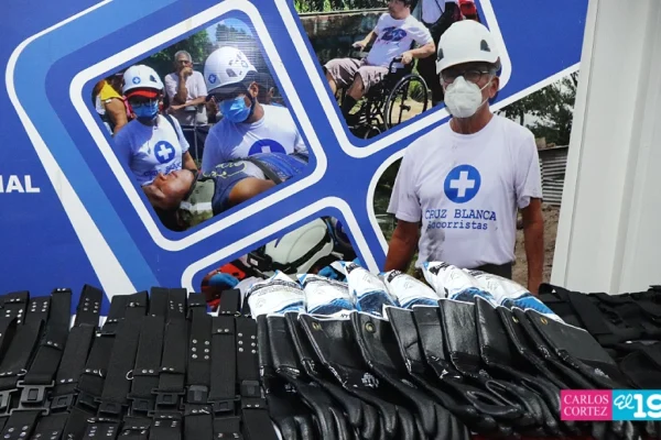 Cruz Blanca equipa a sus filiales con uniformes y materiales valorados en C$ 3 millones