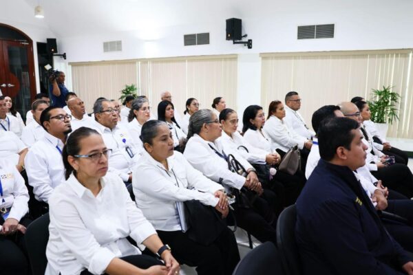 Con el respaldo de más de 3 mil funcionarios municipales, avanza consulta de Reformas Constitucionales