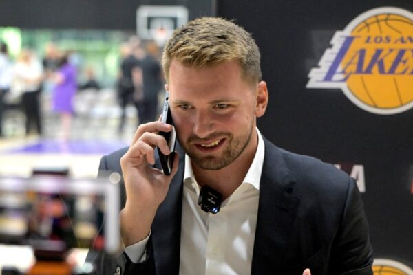 Así cobran los jugadores de la NBA: nóminas, impuestos y retenciones