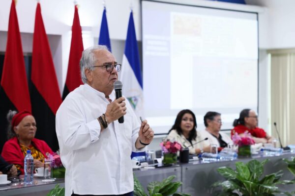 Esta semana continúa el proceso de consultas sobre las reformas constitucionales con diversos sectores