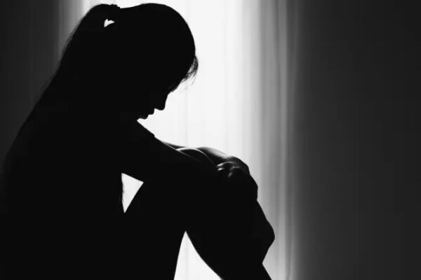 Investigan muerte de una joven de 26 años en la Carretera a Masaya