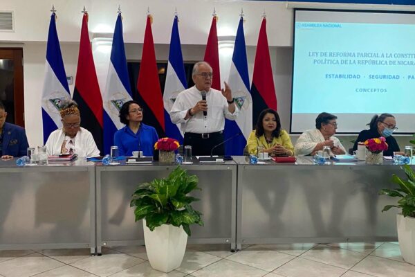 Comunidad educativa suma su respaldo a las Reformas de la Carta Magna