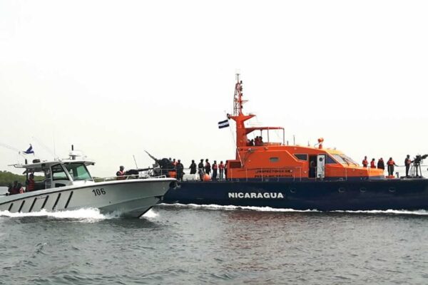 Fuerza Naval cumple 46 años en “defensa de nuestra soberanía y vigilancia de nuestros mares”