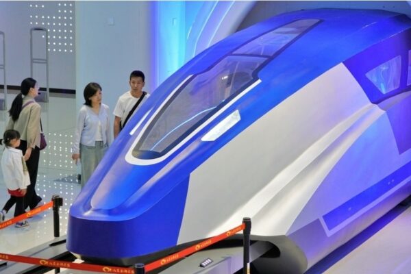 800 km/h en tan solo 5,3 segundos: tren bala chino bate su propio récord