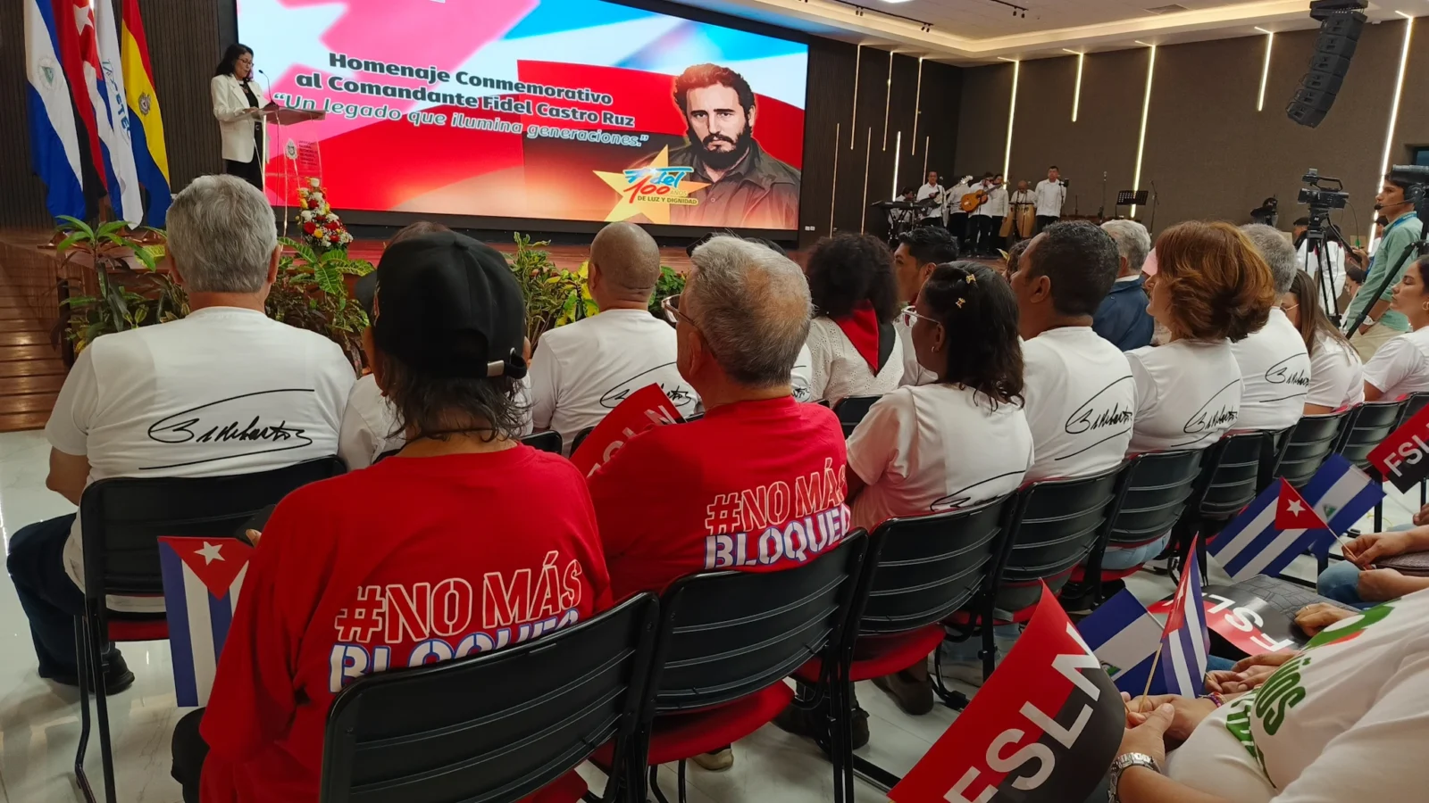Comunidad universitaria de Nicaragua celebra los 100 años del comandante Fidel Castro