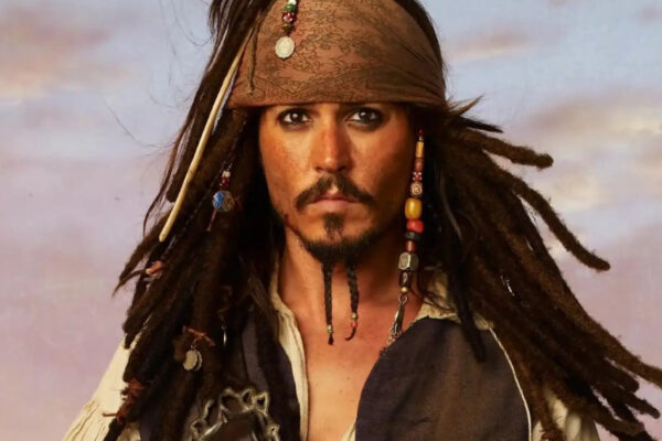 ¿Vuelve el capitán Sparrow? Johnny Depp negocia su regreso a “Piratas del Caribe”