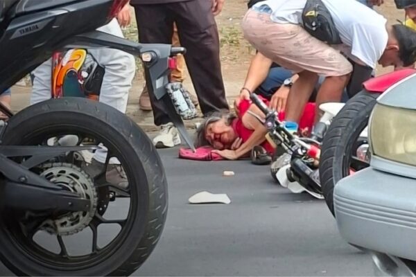En Rubenia anciana muere tras ser atropellada por un repartidor en moto
