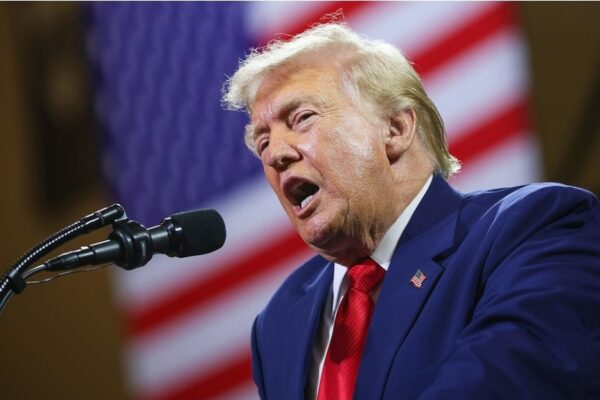 Trump anuncia contra Irán la “operación económica más devastadora” de la historia de EE.UU