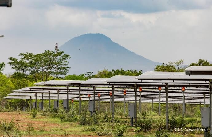 Enacal gestiona financiamiento de cuarta planta solar para cubrir el 95% de su gasto de energía