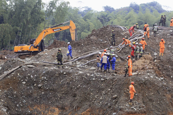 Colapso de una mina de oro en Colombia deja 13 muertos y siete heridos