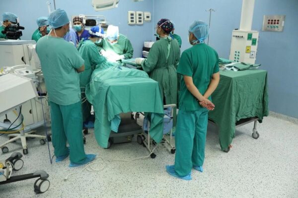 Cirugías de labio y paladar hendido en el Hospital Fernando Vélez Paiz devuelven la sonrisa a la niñez