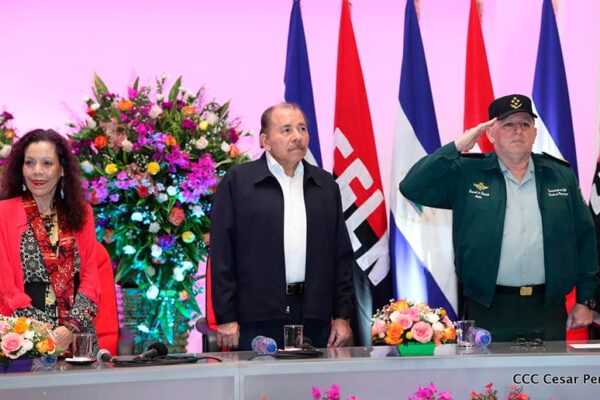 Cra. Rosario anuncia actividades por el 47 aniversario del Ejército de Nicaragua y la Policía Nacional