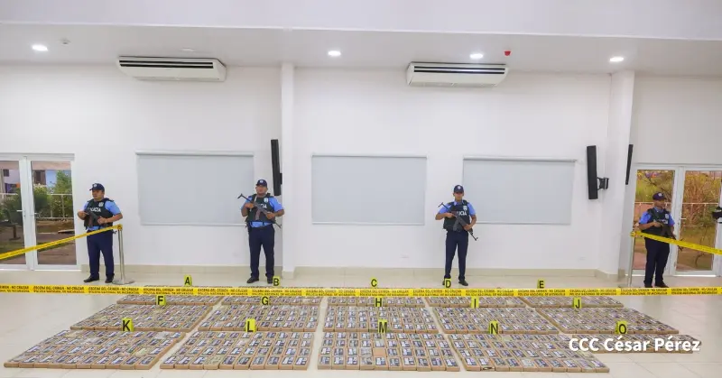 Nuevo golpe al narcotráfico internacional; caen 694 kilos de cocaína proveniente de Costa Rica