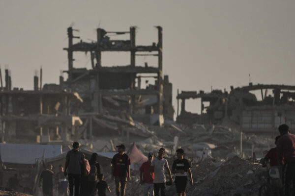 Israel amenaza con intensificar los ataques en Gaza tras incidentes con cometas