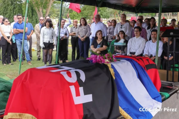 Entregan postumamente condecoraciones al líder histórico sindical José Ángel Bermúdez “Changuelo”