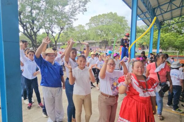 Promueven habilidades e inclusión en estudiantes de la Escuela Especial Melania Morales