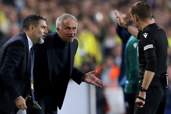 “Estoy del lado de la honestidad de los árbitros”: Mourinho ante el escándalo que sacude al fútbol español