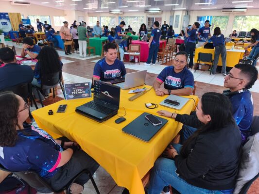 Rally Nacional de Innovación reúne a más de 3 mil jóvenes