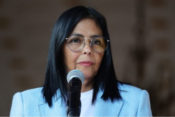 Delcy Rodríguez ofrece detalles sobre el “histórico acuerdo” petrolero con EE.UU