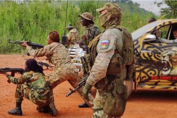 Rusia ayuda a las fuerzas de un país africano a contener un intento de rebelión