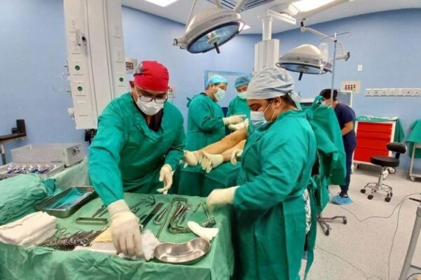 Jornada médica inicia cirugías en pacientes cardiacos y renales, con especialistas nicaragüenses y de EEUU