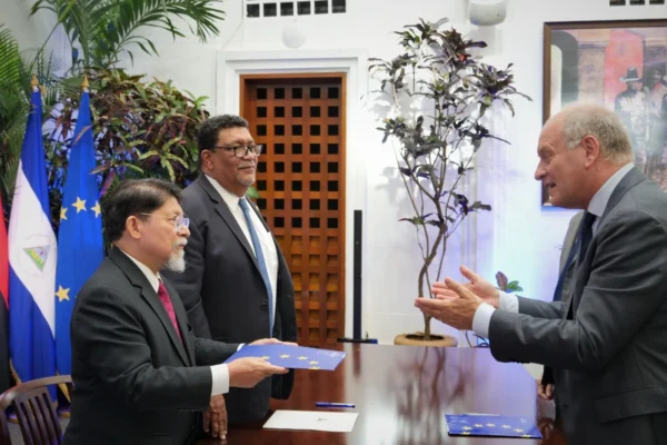 Gobierno de Nicaragua ratifica voluntad de fortalecer relaciones con la UE al recibir a su nuevo Embajador
