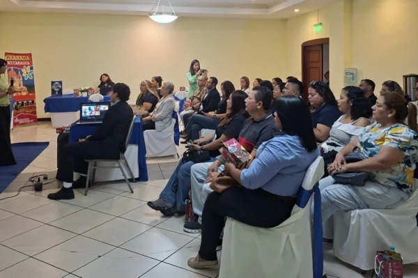 GRUN presenta la oferta turística “Diciembre en Nicaragua” en El Salvador