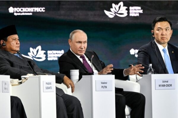 Putin: Amenazar a buques y aviones civiles es “terrorismo de Estado”