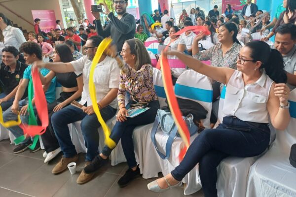 Inician programa para guiar la vocación profesional de estudiantes nicaragüenses