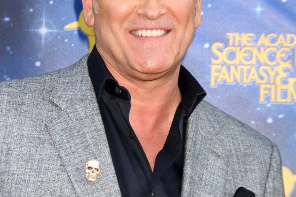 Tras diagnóstico de cáncer, Bruce Campbell revela que le quedan cinco años de vida