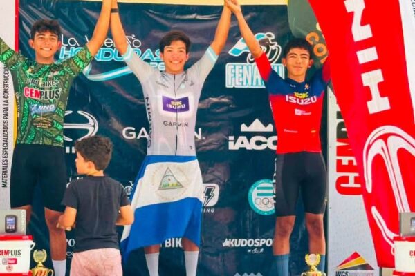 John Barrios se corona campeón de la categoría juvenil en la Vuelta a Honduras 2026