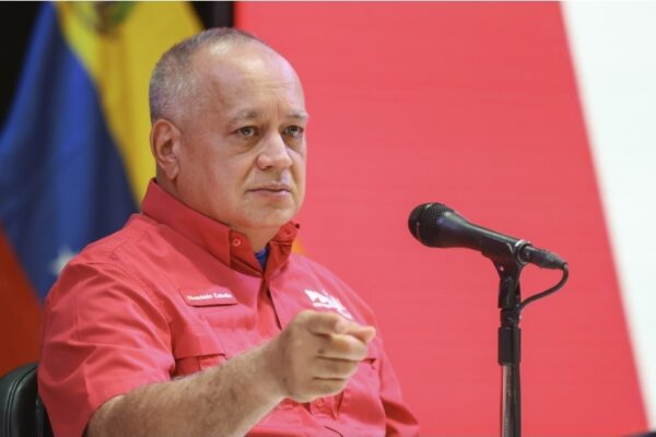 Diosdado Cabello responde a críticos del acuerdo energético de Venezuela con EE.UU