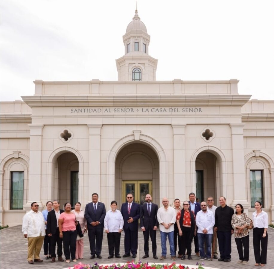 Gobierno destaca libertad de fe en recorrido previo a la apertura de la “Casa del Señor” en Managua