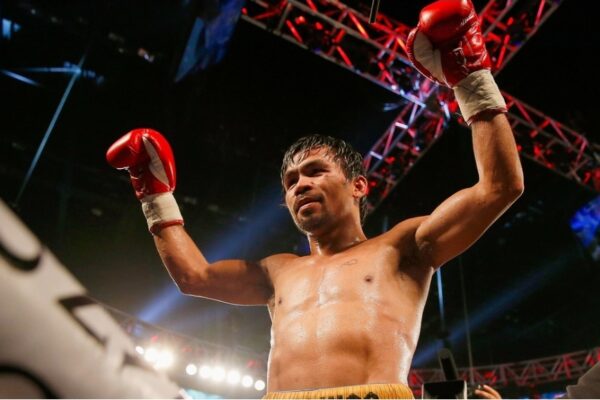 Legendario boxeador Manny Pacquiao asume como jefe de agencia antipobreza de Filipinas