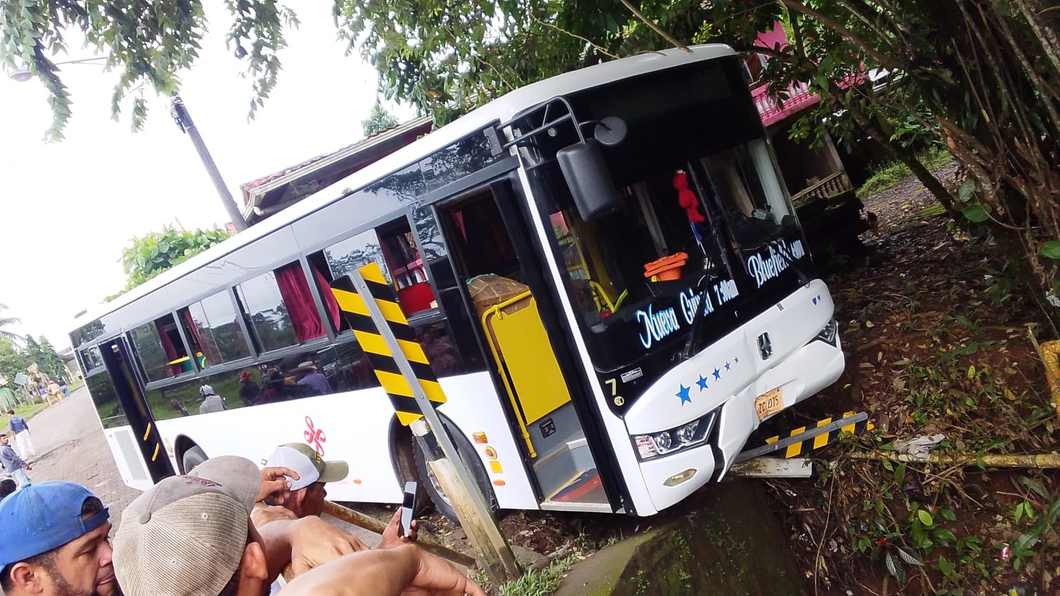 Muere conductor de bus de la ruta Nueva Guinea-Bluefields tras sufrir un infarto al volante