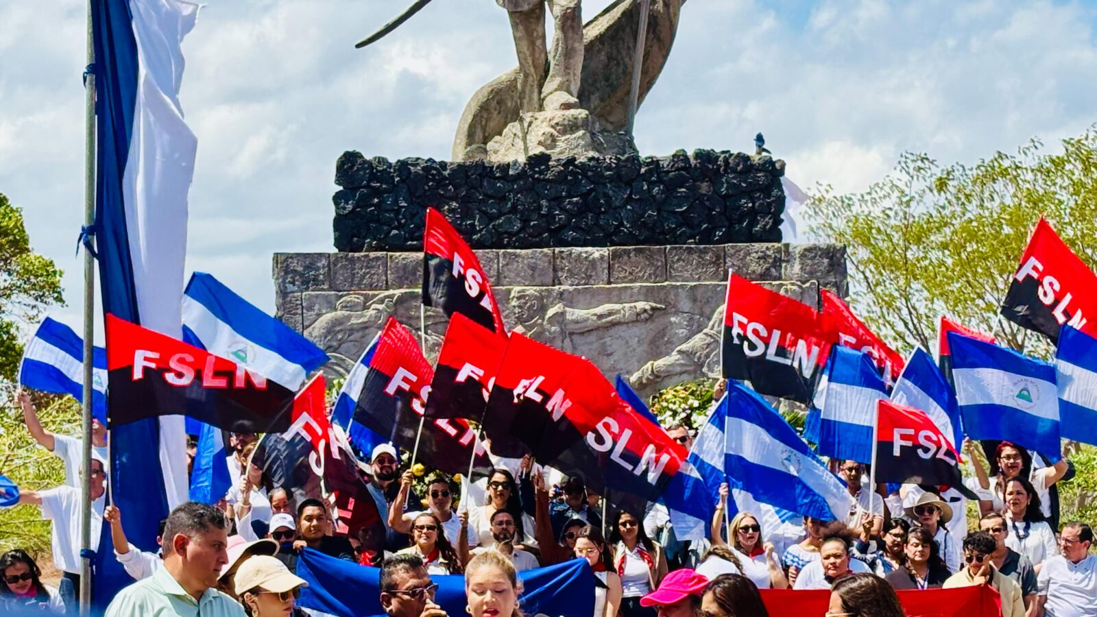 Comunicadores Patrióticos reafirman compromiso con la defensa de la Patria
