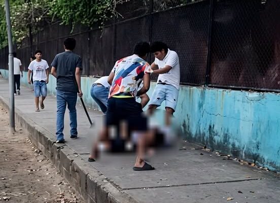 Condenan a dos jóvenes que atacaron con machete y golpes a un estudiante en Chinandega