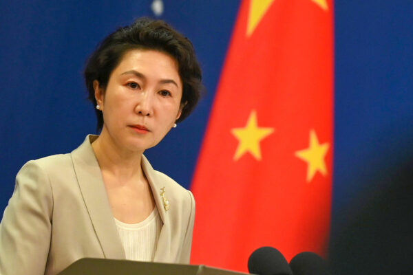 China responde a las acusaciones de “retirar la escalera” al desarrollo del Sur Global