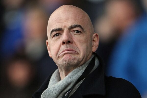 Francia retira su apoyo a Infantino para presidir la FIFA