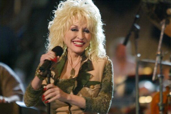 Aeropuerto de Nashville será rebautizado en honor a Dolly Parton