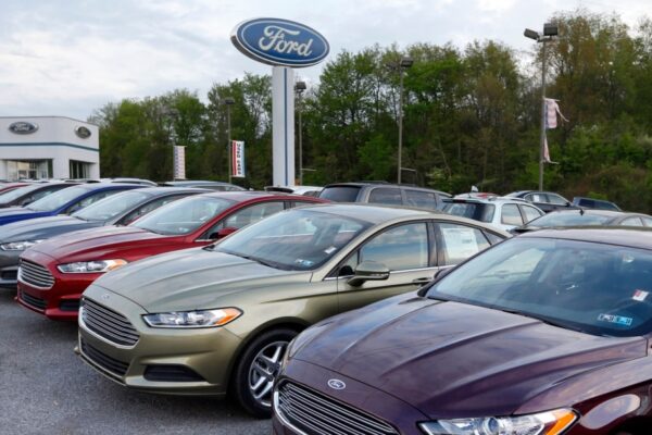 Ford retira más de 220.000 camionetas por un defecto