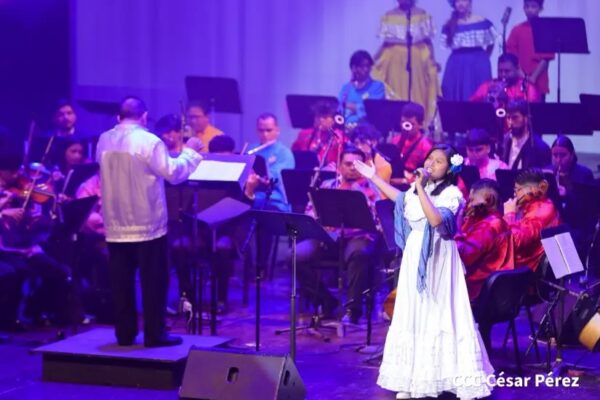 Con música y danza regional, Nicaragua celebra el 205 aniversario de la Independencia de Centroamérica