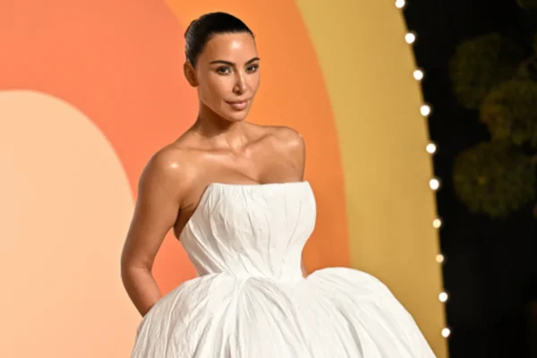 Kim Kardashian revela diagnóstico que le recordó la muerte de su padre