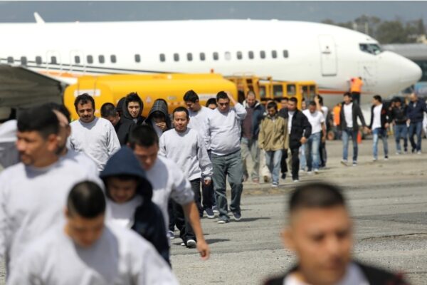 Un dato desvela qué hay detrás del arbitrario ‘mapa’ de deportaciones de EE.UU