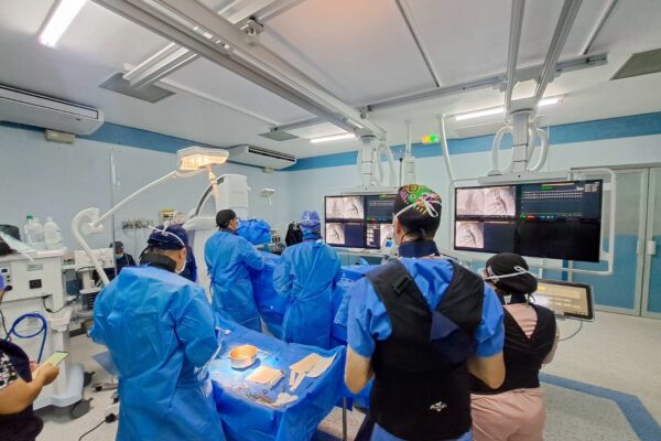 Avanza con éxito jornada de cateterismo cardíaco gratuito en el Hospital La Mascota