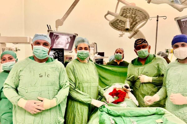 Realizan tres complejas cirugías fetales en un solo día en el Hospital Bertha Calderón
