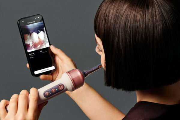 Dyson deja de vender su cepillo de dientes con IA de casi 600 dólares tras varios fallos