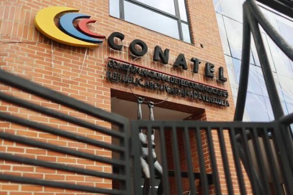 Caracas retira “medidas administrativas” de un grupo de plataformas y portales web